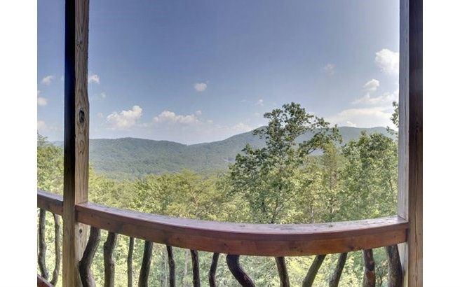 530 DEER CREST OVERLOOK, Blue Ridge, GA 30513