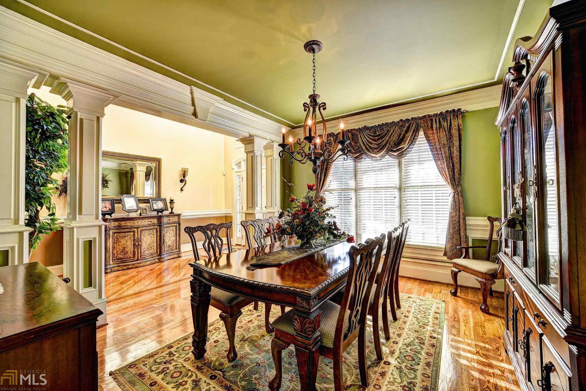 2525 Scarlet Oak Ln, Braselton, GA 30517