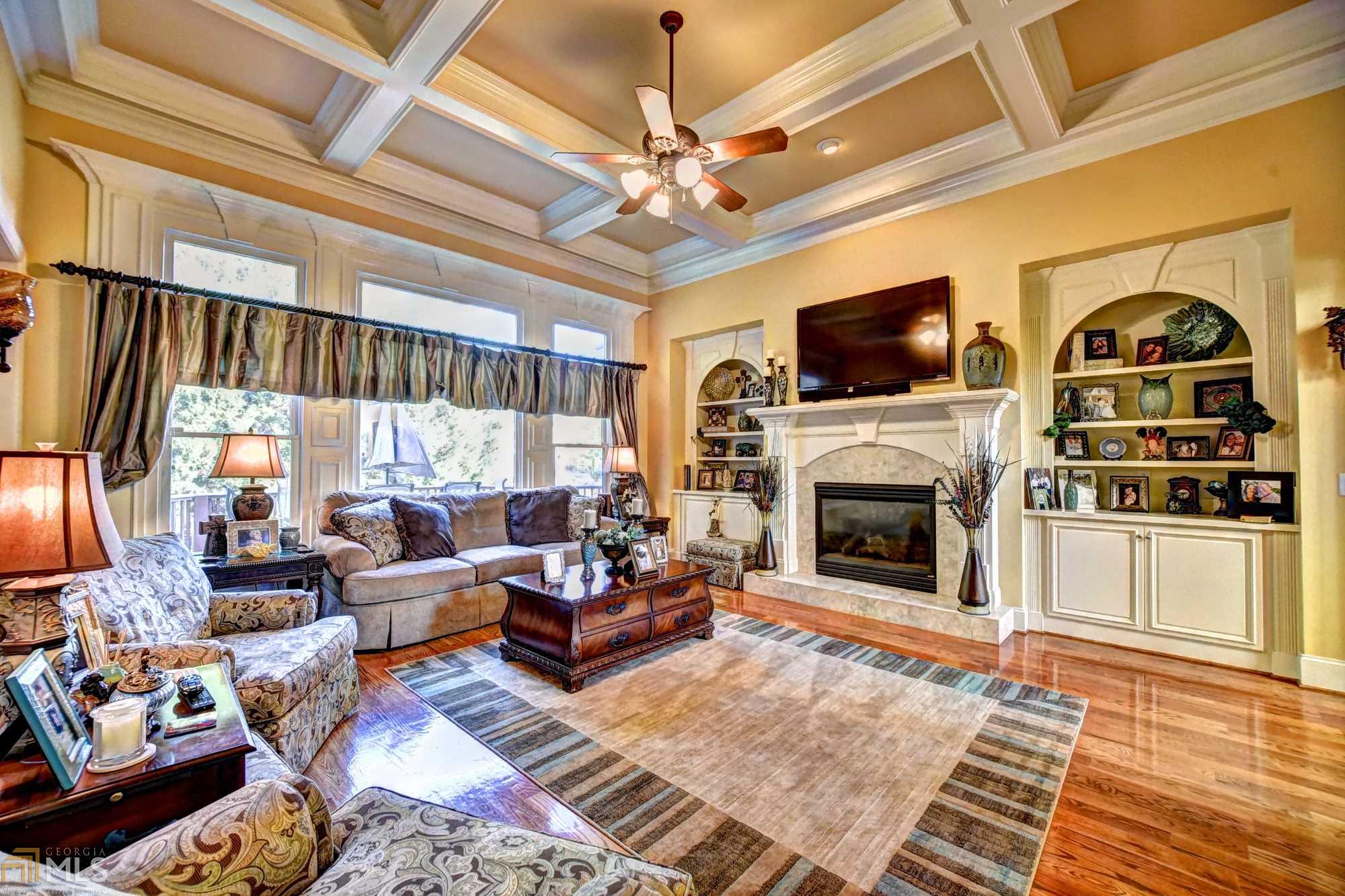 2525 Scarlet Oak Ln, Braselton, GA 30517