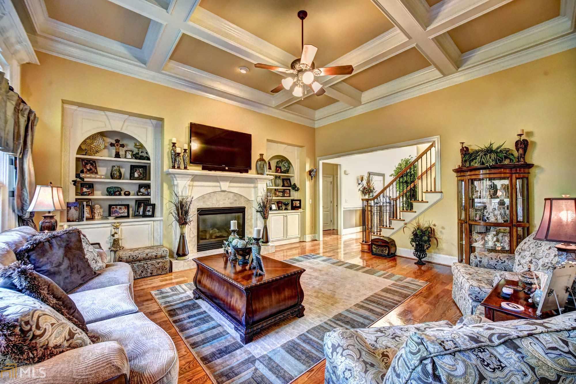 2525 Scarlet Oak Ln, Braselton, GA 30517