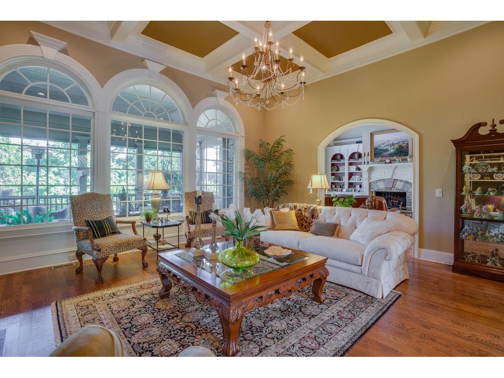 2560 Shumard Oak Drive, Braselton, GA 30517
