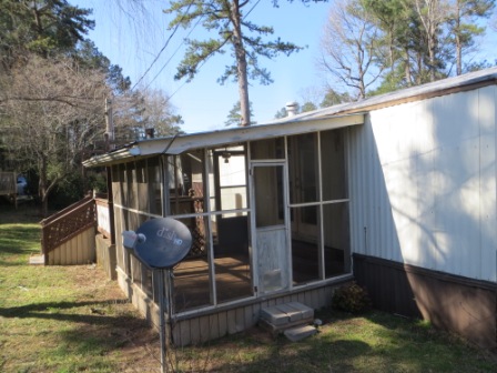 Lanier Mobile Home Community 6779 Bass Circle, Lot 10Buford, GA 30518