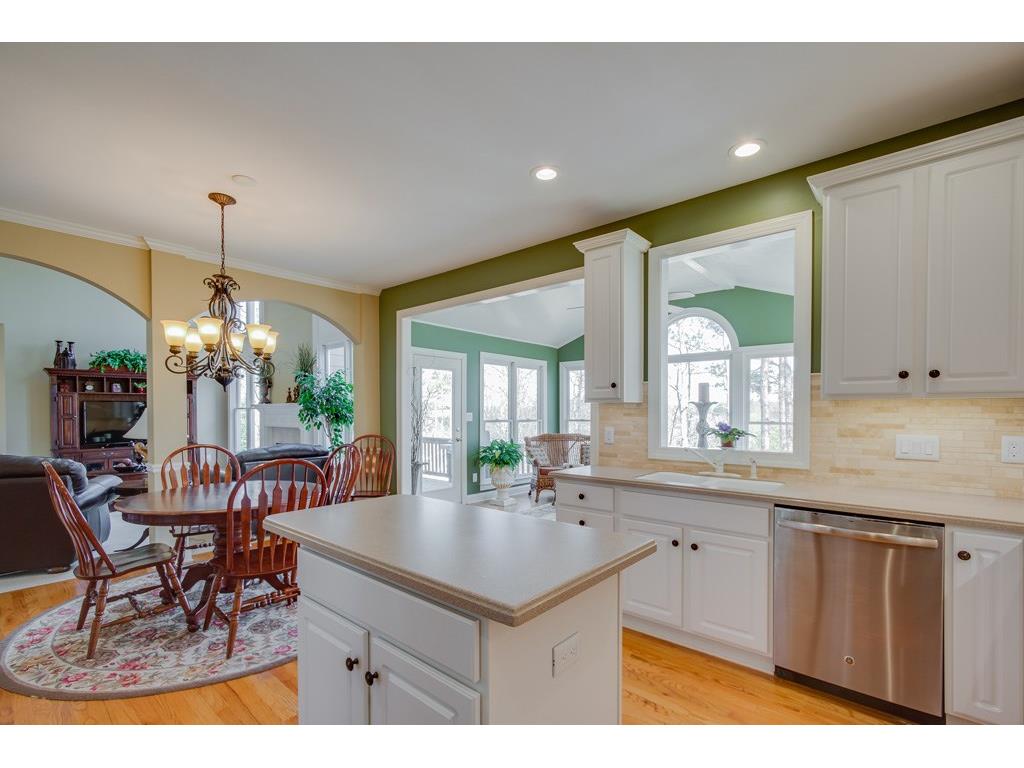 450 Big Bend Trail, Sugar Hill, GA 30518