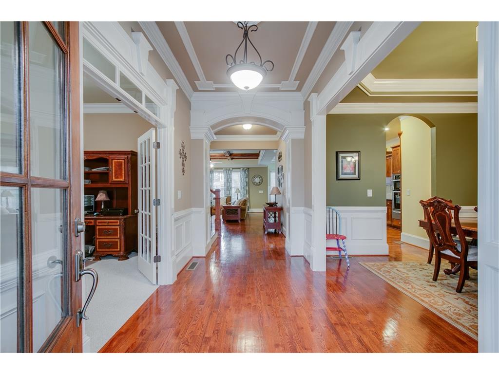 1265 Whisper Cove Drive, Buford, GA 30518