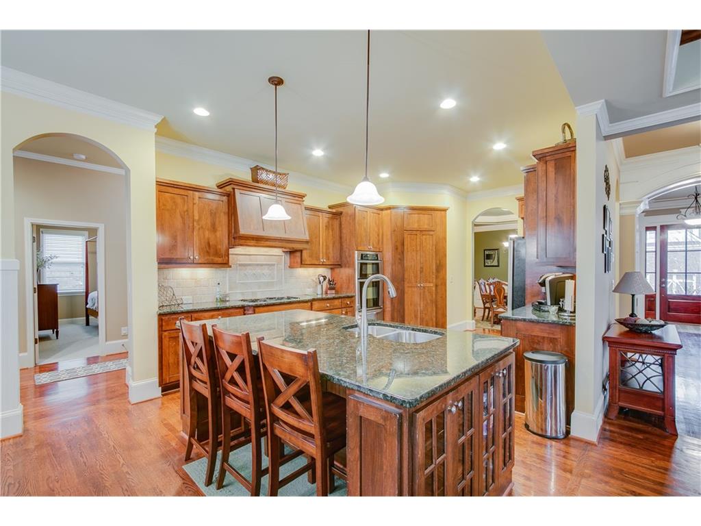 1265 Whisper Cove Drive, Buford, GA 30518