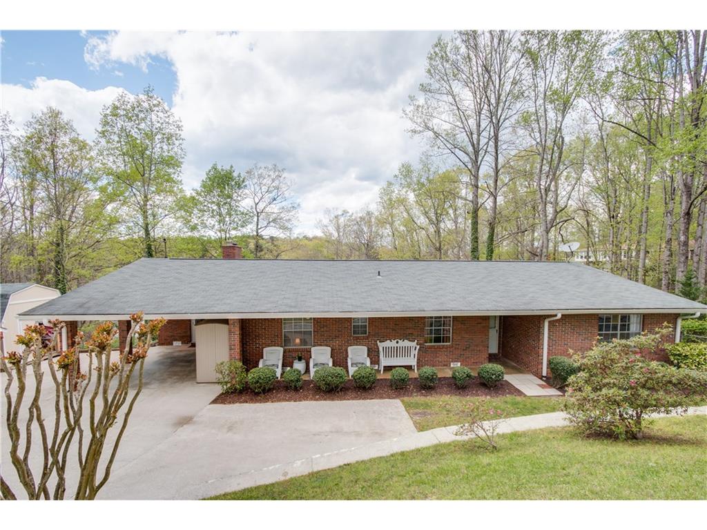 6095 Blackberry Lane, Buford, GA 30518