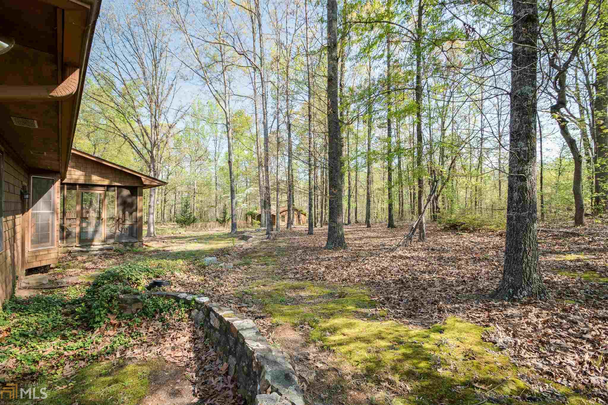 2446 E Maddox Rd, Buford, GA 30519