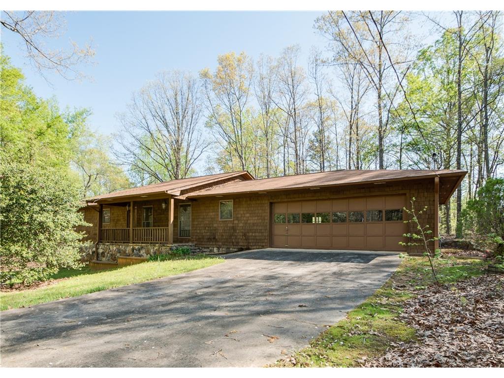 2446 E Maddox Road, Buford, GA 30519