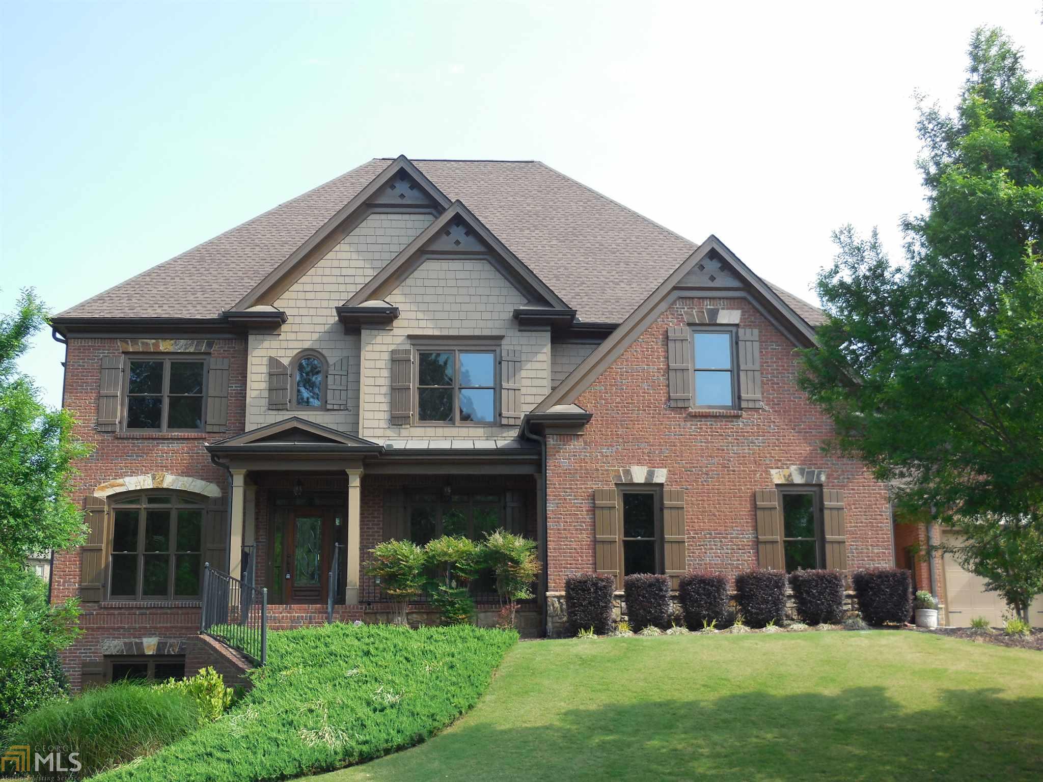 2689 Kelly Cove Dr, Buford, GA 30519