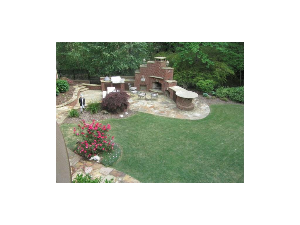 2879 Hidden Falls Drive, Buford, GA 30519