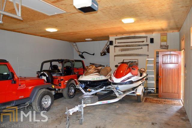 17 Lands End Ln, Clarkesville, GA 30523
