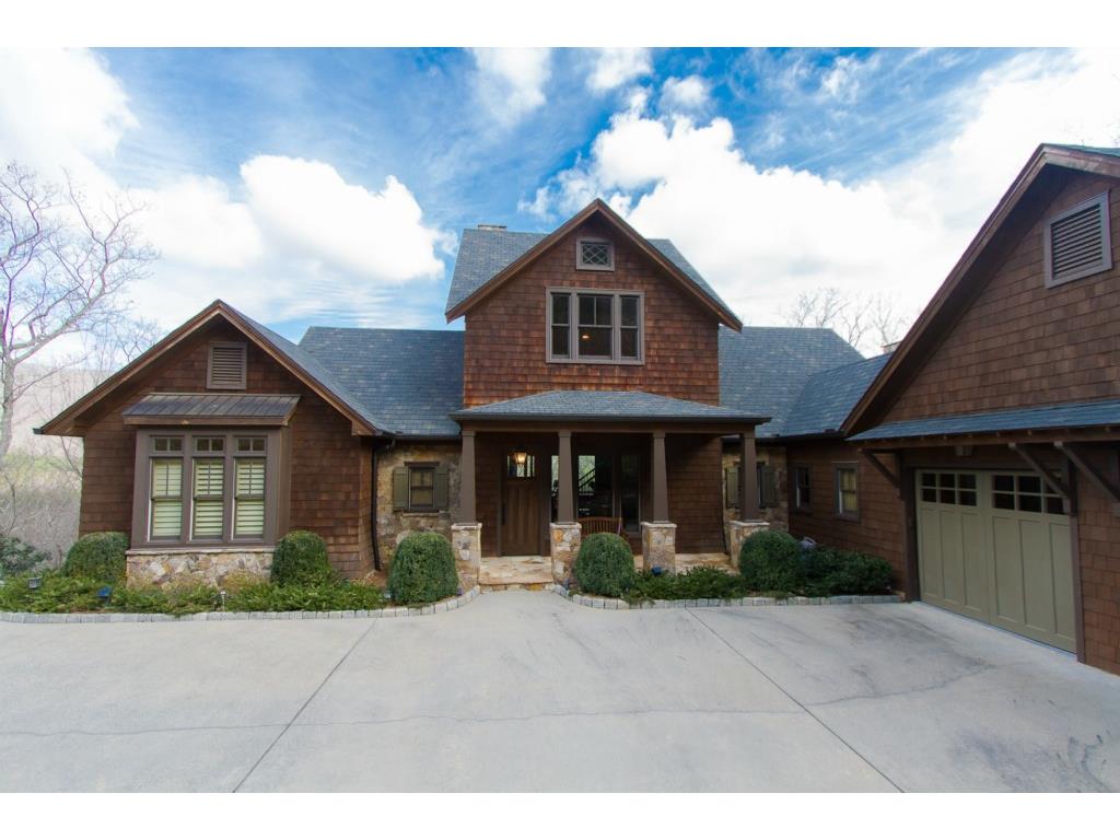 371 Orchard Hill Drive, Clarkesville, GA 30523