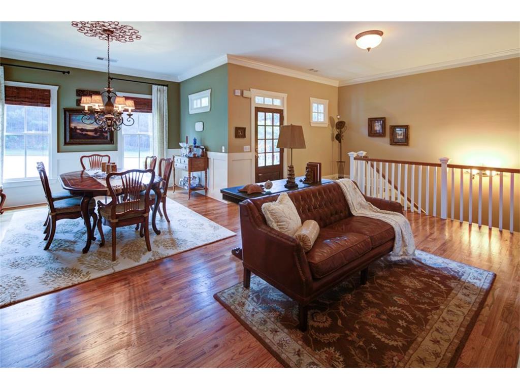 44 Knollwood Court, Dawsonville, GA 30534