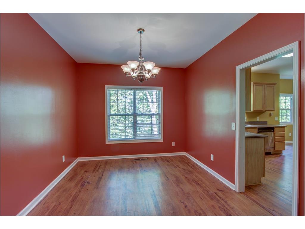 15 Sundown Way, Dawsonville, GA 30534