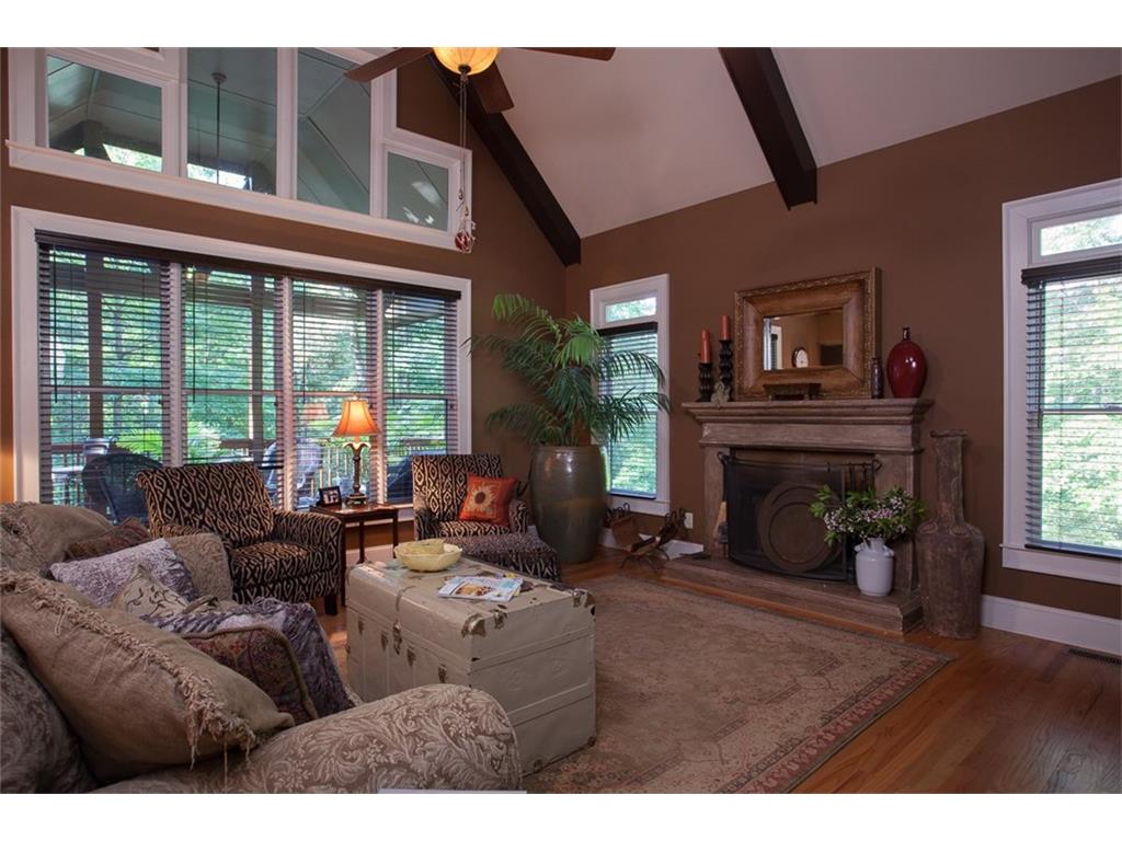115 Pigeon Creek Drive, Dawsonville, GA 30534