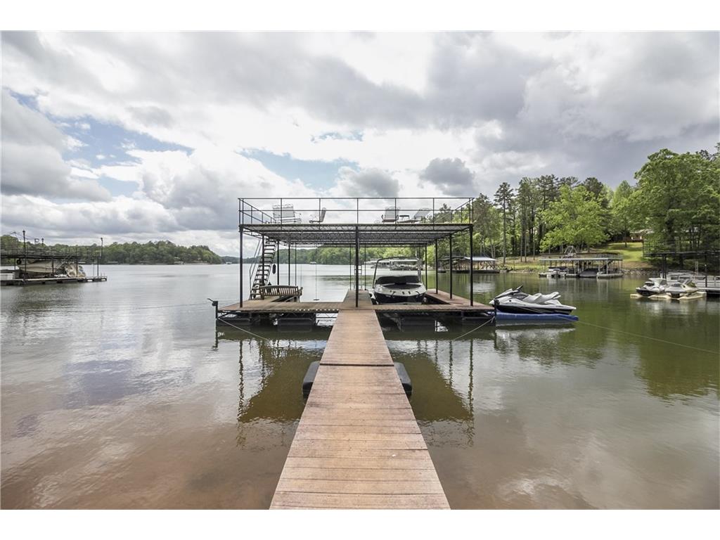 200 Lake Circle, Dawsonville, GA 30534