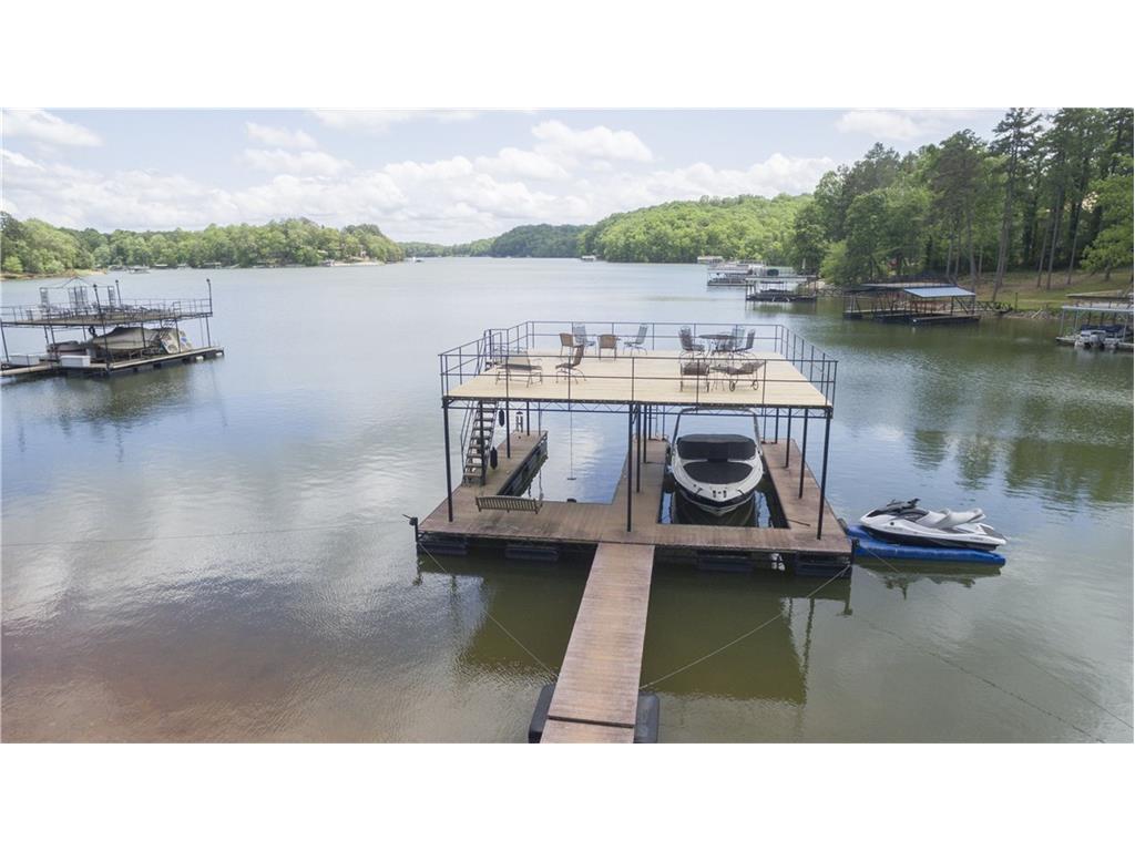 200 Lake Circle, Dawsonville, GA 30534