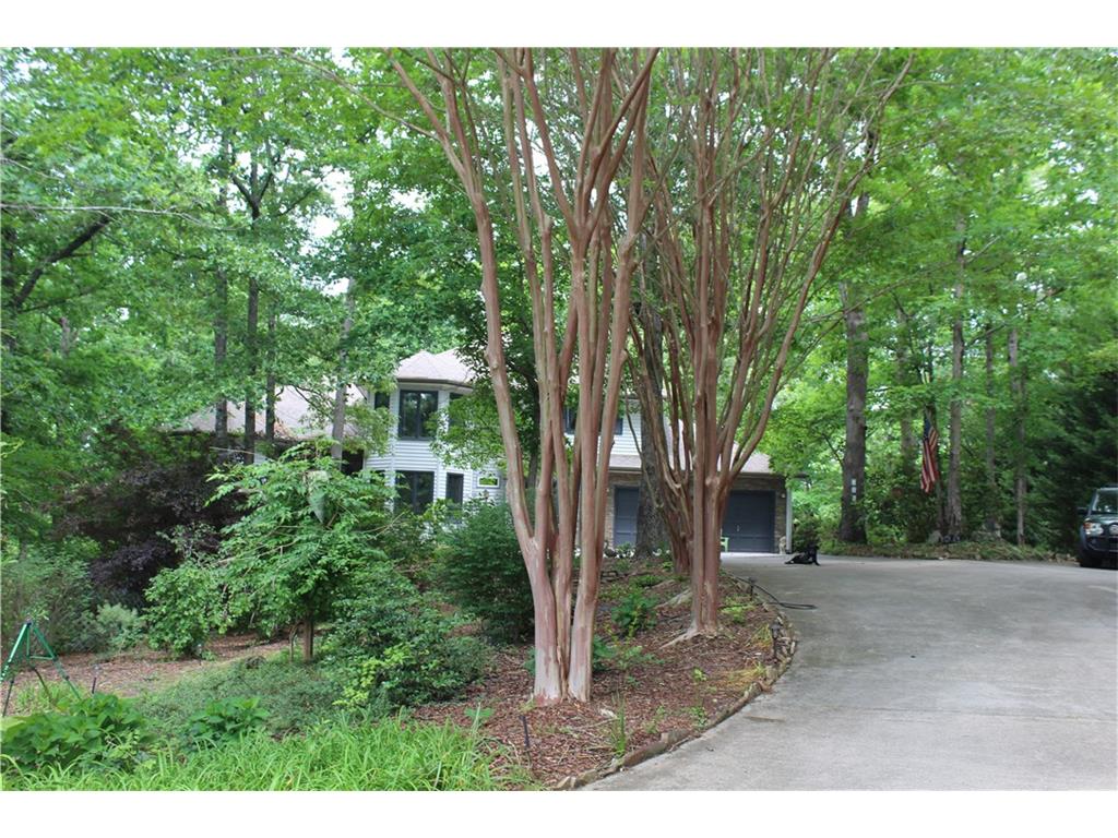 802 CHATTAHOOCHEE WINDS Drive, Demorest, GA 30535
