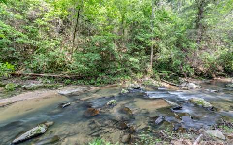 382 QUAIL RUN CT., Ellijay, GA 30536