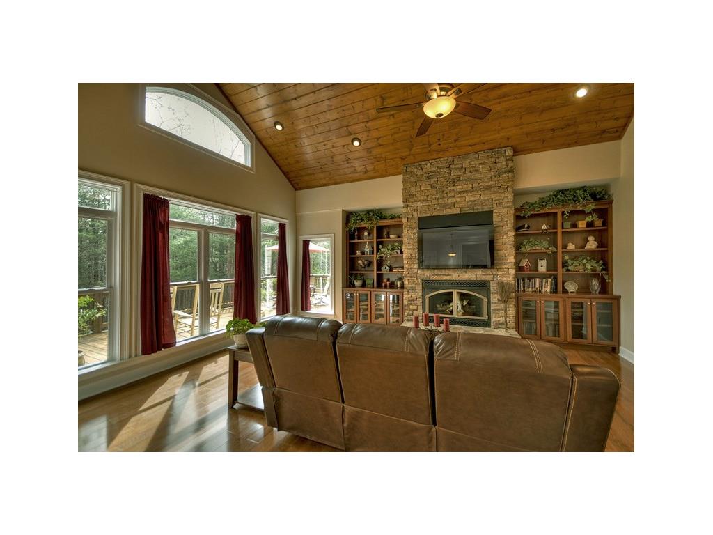 140 Clear Creek Springs Drive, Ellijay, GA 30536
