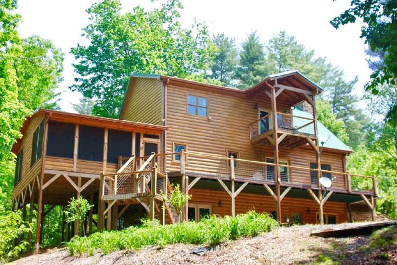 198 White Pine Ridge, Ellijay, GA 30540