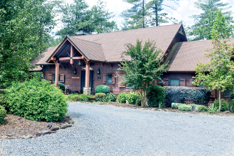 202 Whitewater Falls Trail, Ellijay, GA 30540