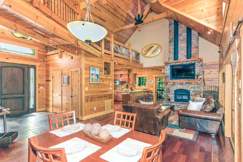 202 Whitewater Falls Trail, Ellijay, GA 30540
