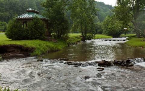 445 HIDDEN VALLEY TRAIL, Ellijay, GA 30540