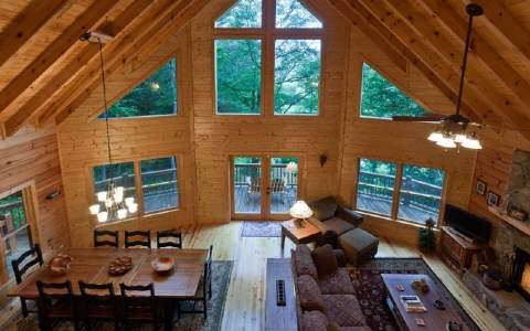445 HIDDEN VALLEY TRAIL, Ellijay, GA 30540