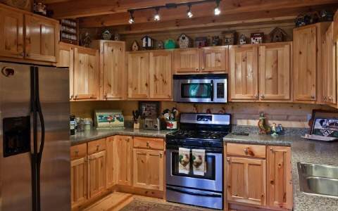 445 HIDDEN VALLEY TRAIL, Ellijay, GA 30540