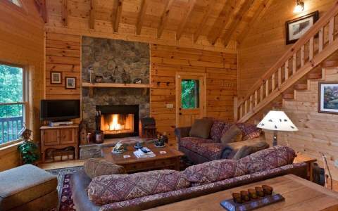445 HIDDEN VALLEY TRAIL, Ellijay, GA 30540