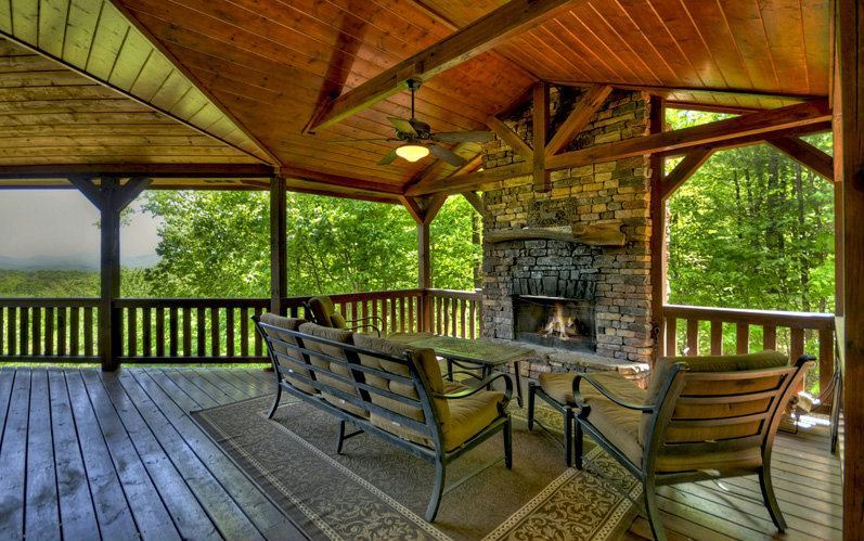134 FLAGPOLE CIRCLE, Ellijay, GA 30540