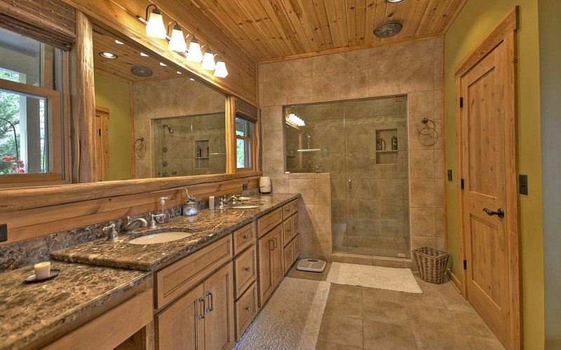 9329 HWY 52, Ellijay, GA 30540