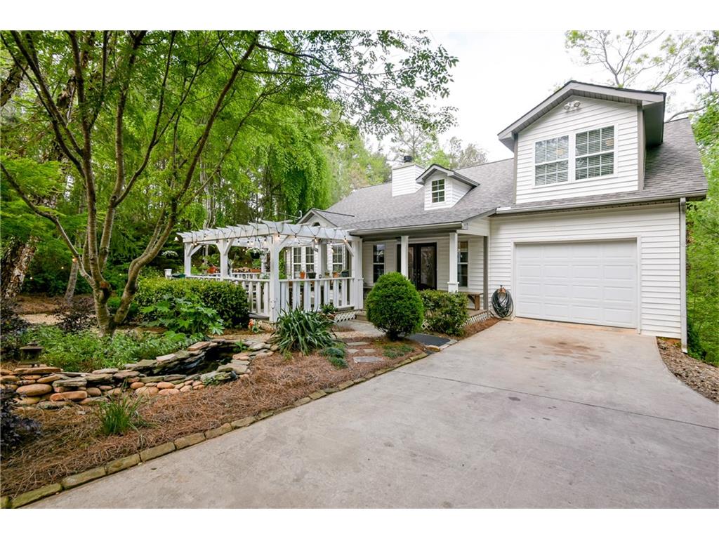 6490 Wildwood Trail, Flowery Branch, GA 30542