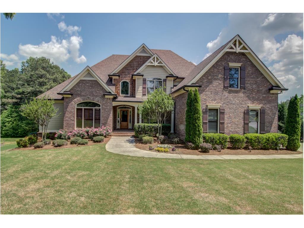 4268 Creek Valley Point, Flowery Branch, GA 30542