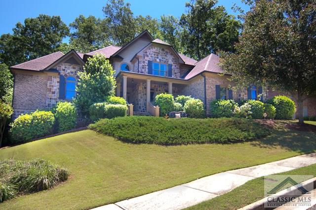 4279 Sierra Creek Drive, Hoschton, GA 30548