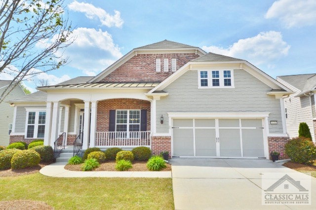 6654 Amherst Dr, Hoschton, GA 30548