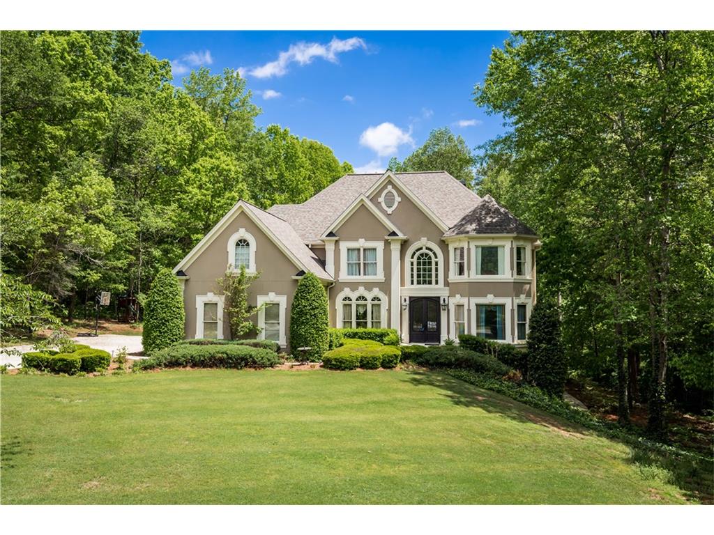 1406 LULL WATER Court, Hoschton, GA 30548