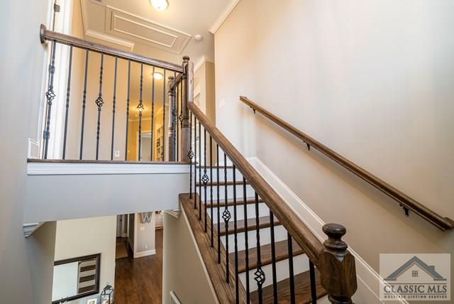 2076 Skybrooke Lane, Hoschton, GA 30548
