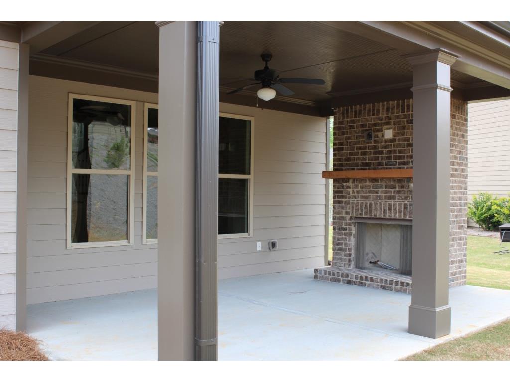 4661 Gablestone Drive, Hoschton, GA 30548