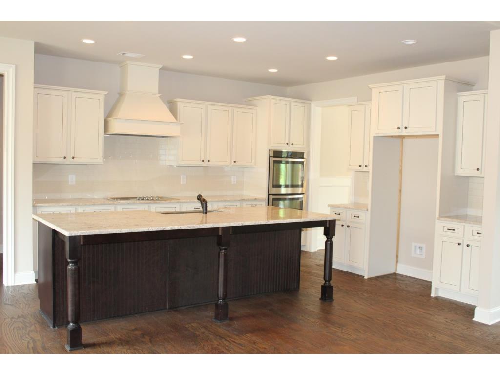 4661 Gablestone Drive, Hoschton, GA 30548