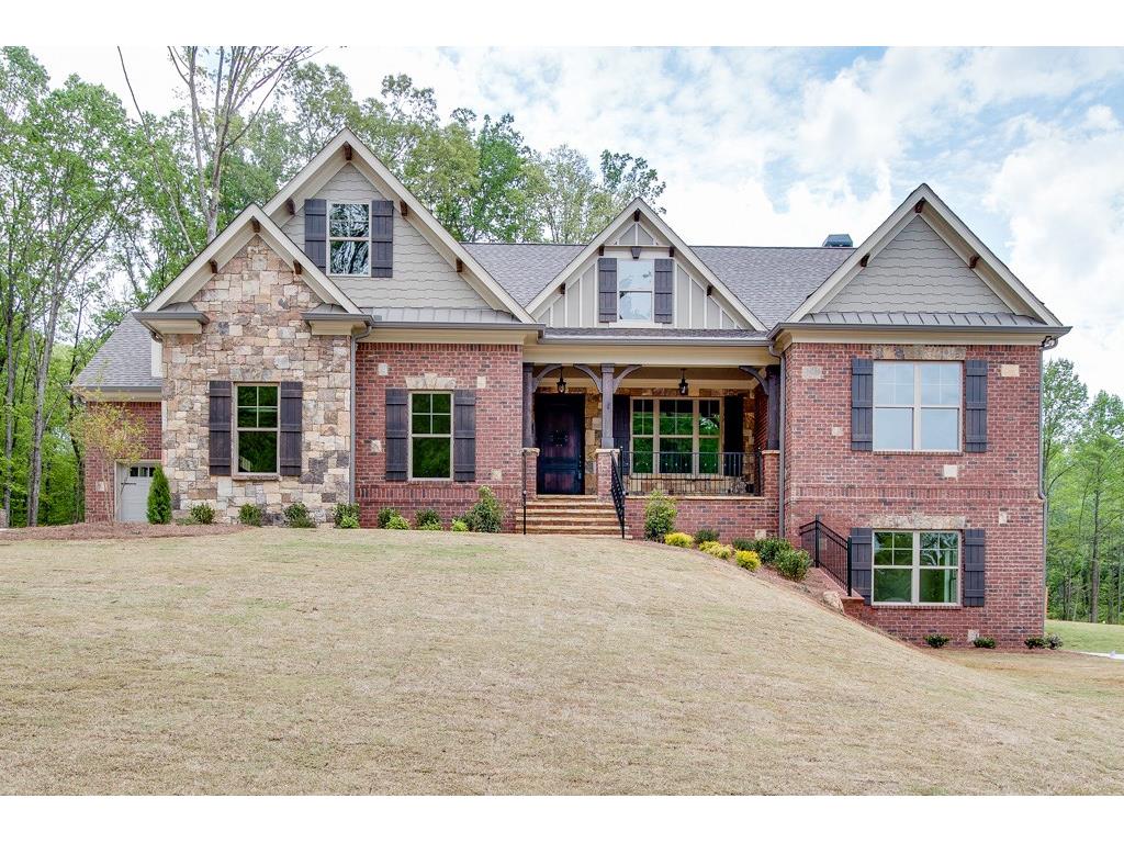 171 Scenic Falls Boulevard, Hoschton, GA 30548