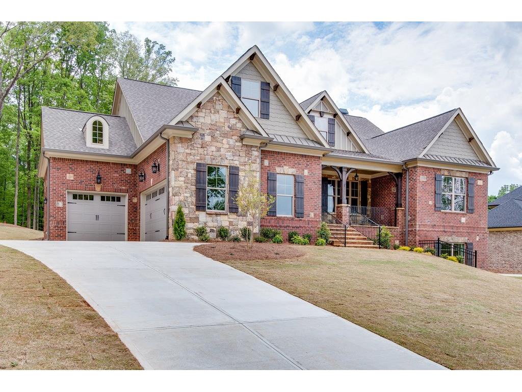 171 Scenic Falls Boulevard, Hoschton, GA 30548