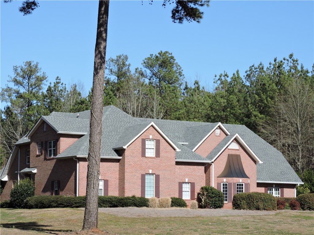 485 Antrim Glen Road, Hoschton, GA 30548