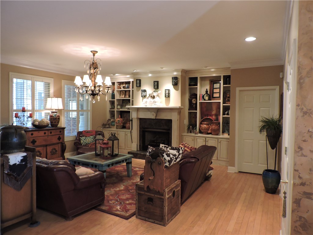 485 Antrim Glen Road, Hoschton, GA 30548