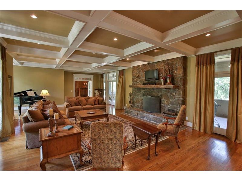 1325 Mineral Springs Road, Hoschton, GA 30548
