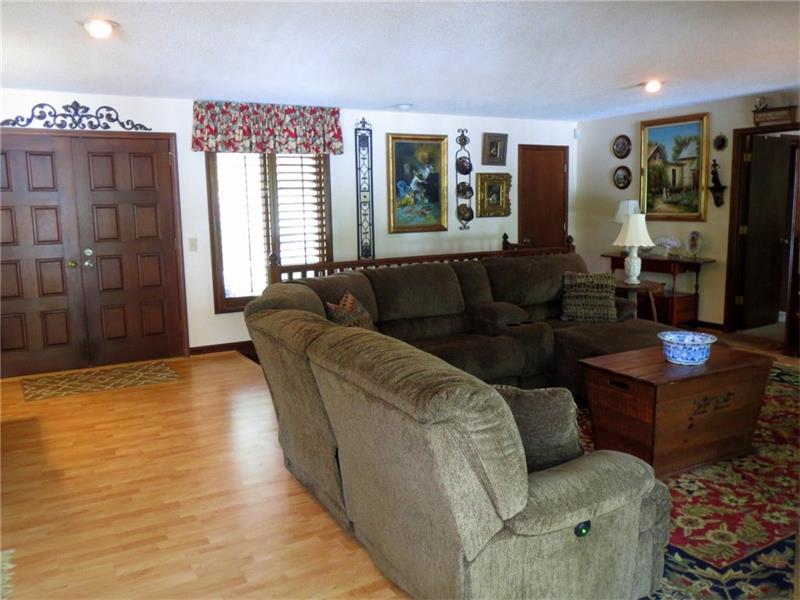 400 Panorama Drive, Lavonia, United States 30553
