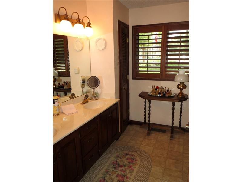 400 Panorama Drive, Lavonia, United States 30553