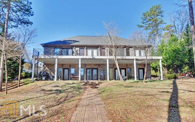 221 Mill Creek Cir, Martin, GA 30557
