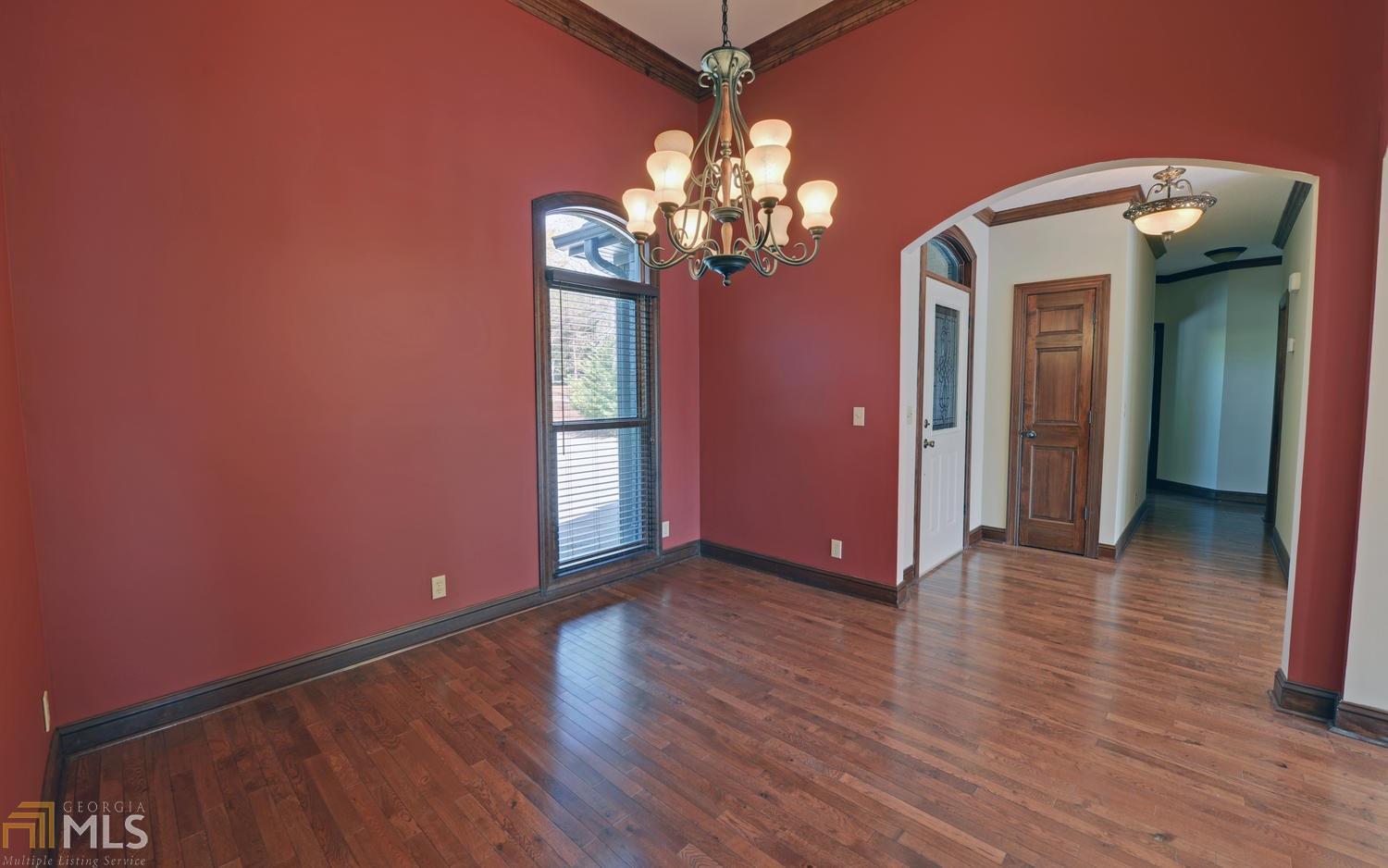 221 Mill Creek Cir, Martin, GA 30557
